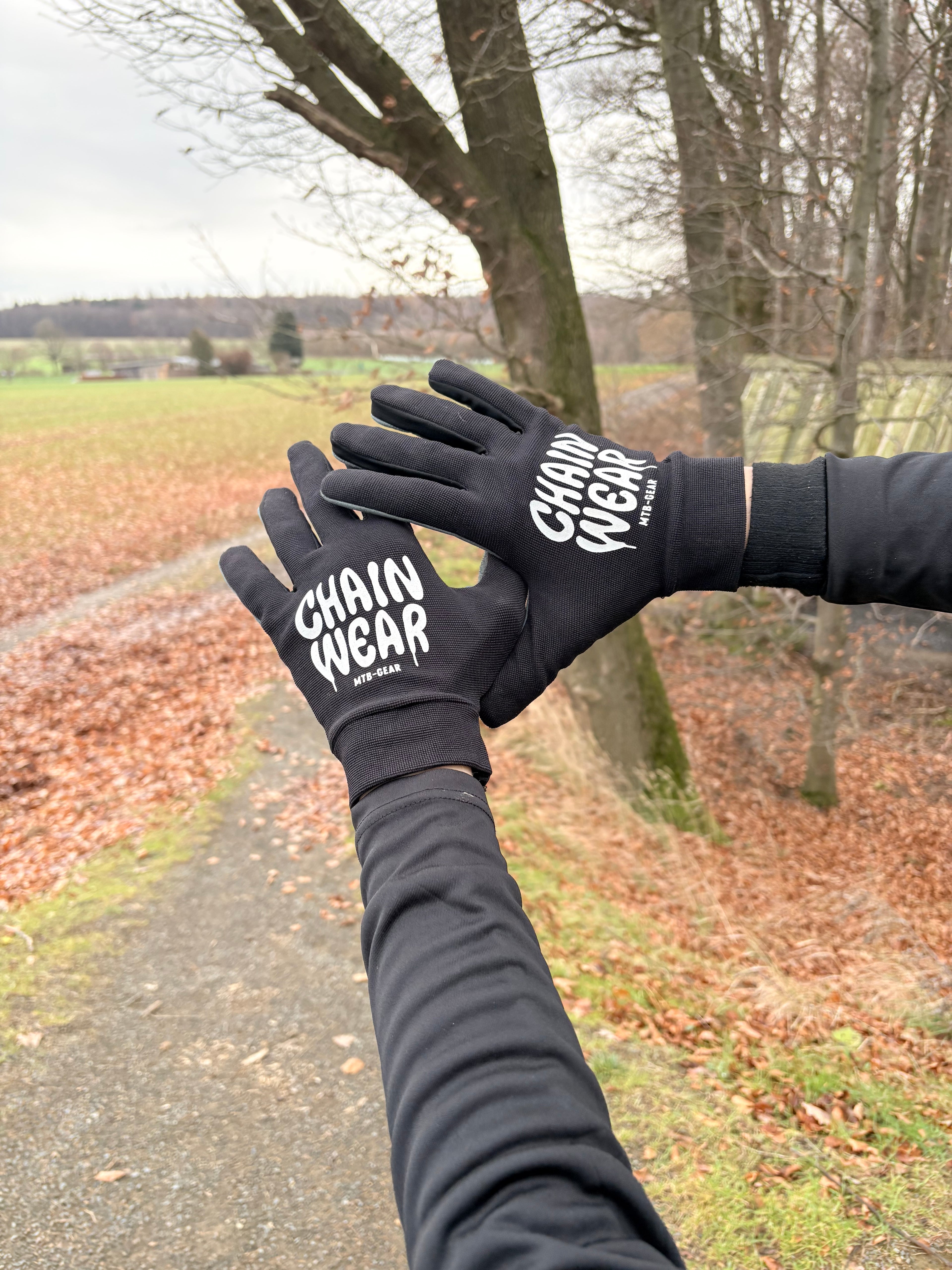 CHAINWEAR HANDSCHUHE