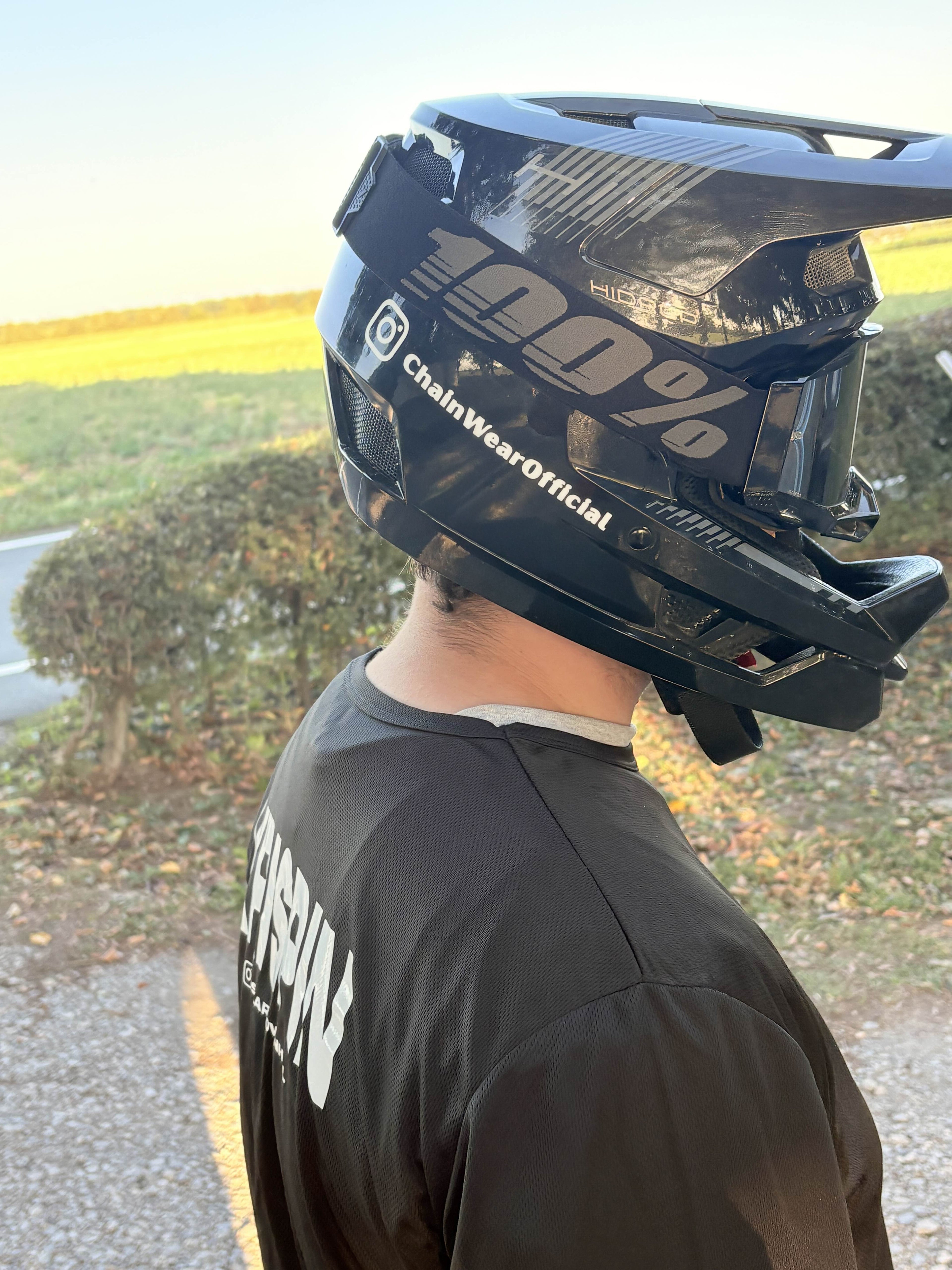 CHAINWEAR - IG STICKER